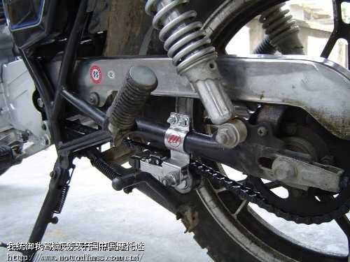 摩托车链条张紧器